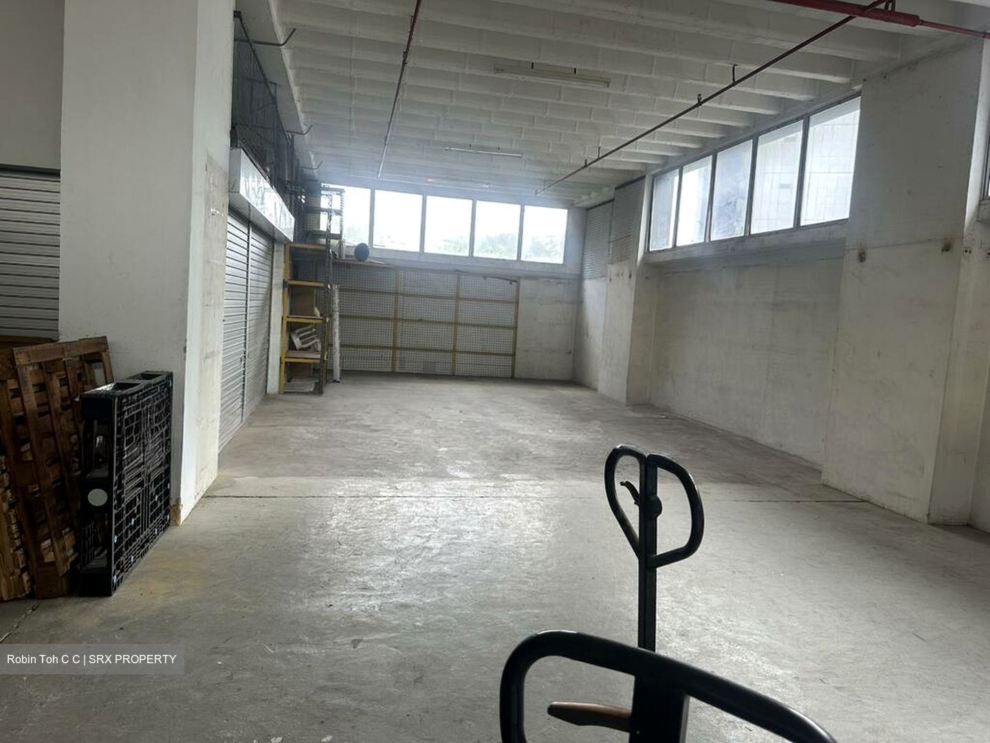 Guan Hua Warehouse Building (D13), Factory #498144481